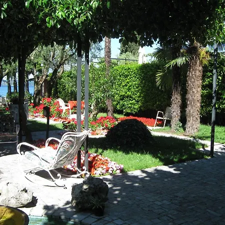 Hotel Giardino 3*