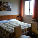 Giardino Отель