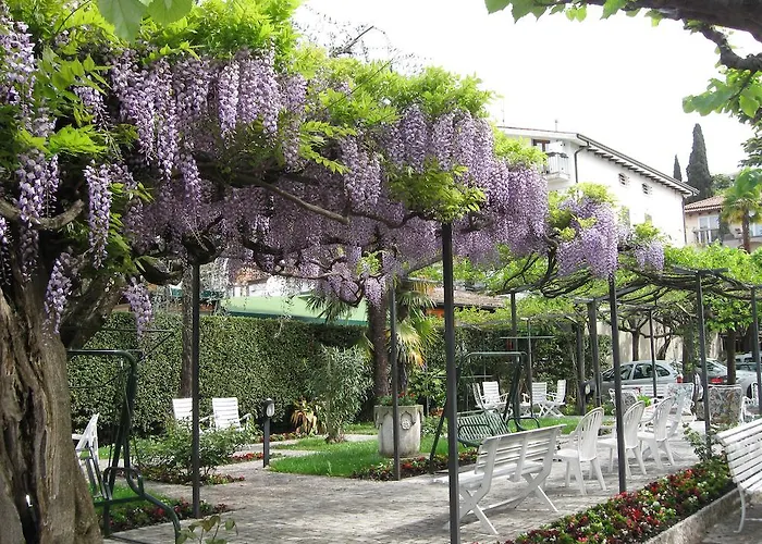 花园酒店